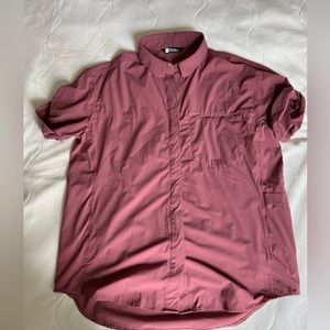 Lot - MEC/Eddie Bauer Short Sleeve Button Up Shirts - Large